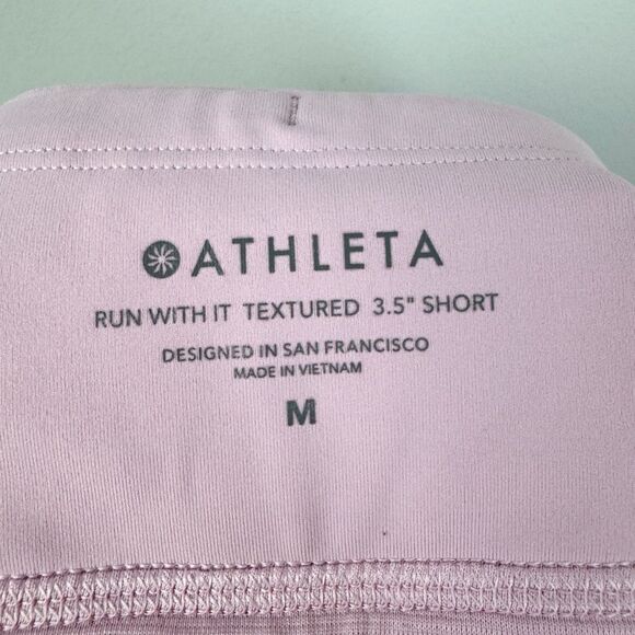 ATHLETA |  Run With It Textured 3.5” Inseam Hydrangea Pink Shorts Women’s Size M - Picture 10 of 13
